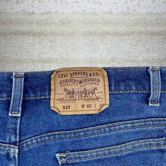 Vintage Levis 517 Jeans Bootcut Flared Fit Made in USA Dark Wash 90s - Picture 4 of 6